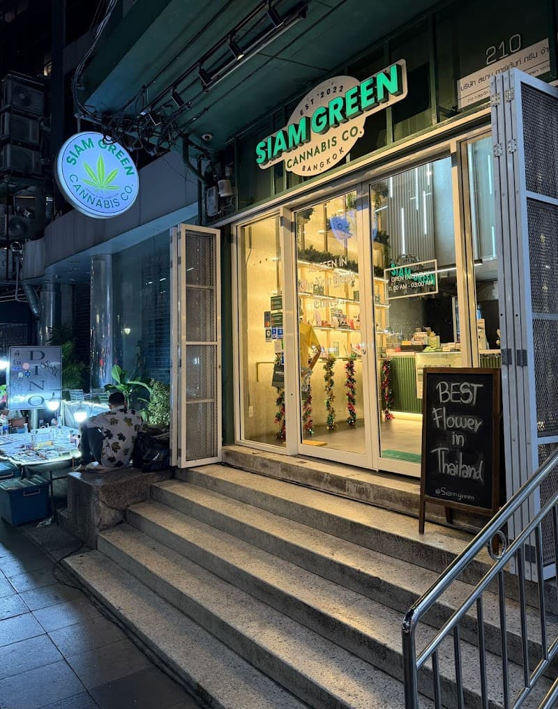 Siam Green Cannabis Co (Nana)