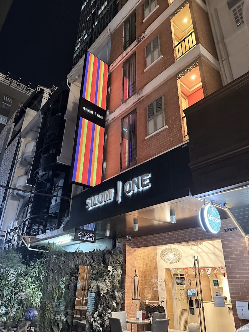 SILOM | ONE