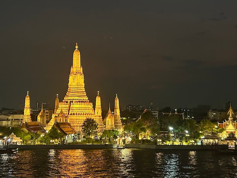 Sourire at Rattanakosin Island Hotel