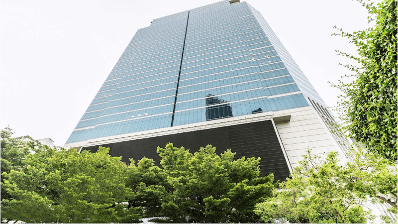 Spaces Chamchuri Square