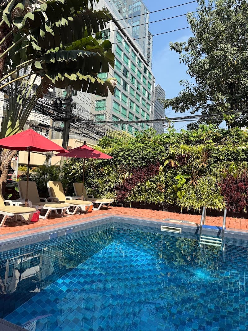 Stable Lodge Hotel & Restaurant