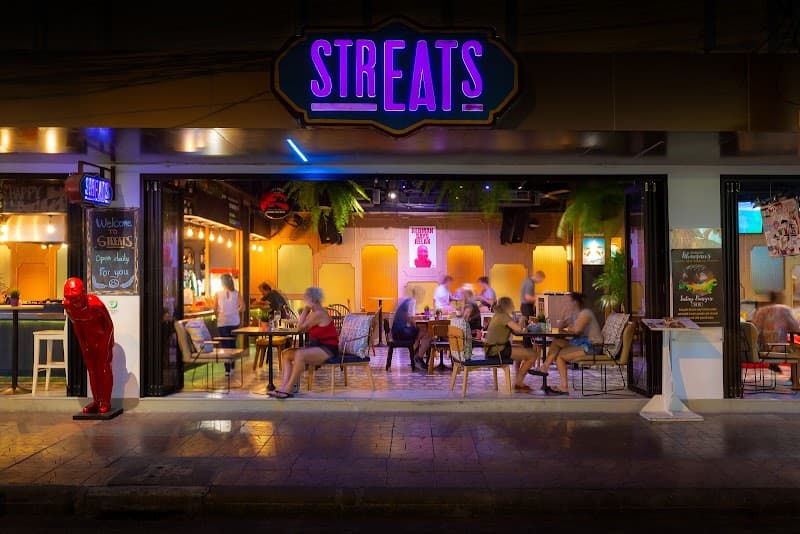 Streats Bar & Bistro Khaosan