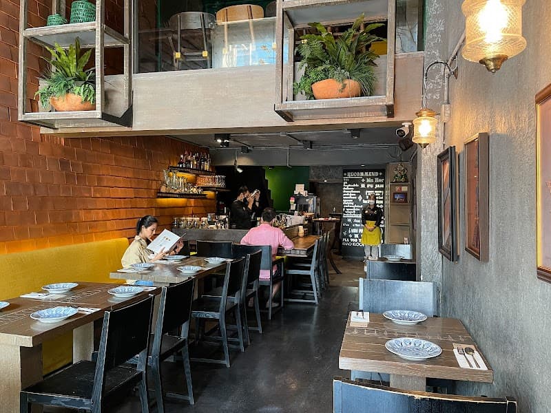 Supanniga Eating Room by Khun Yai