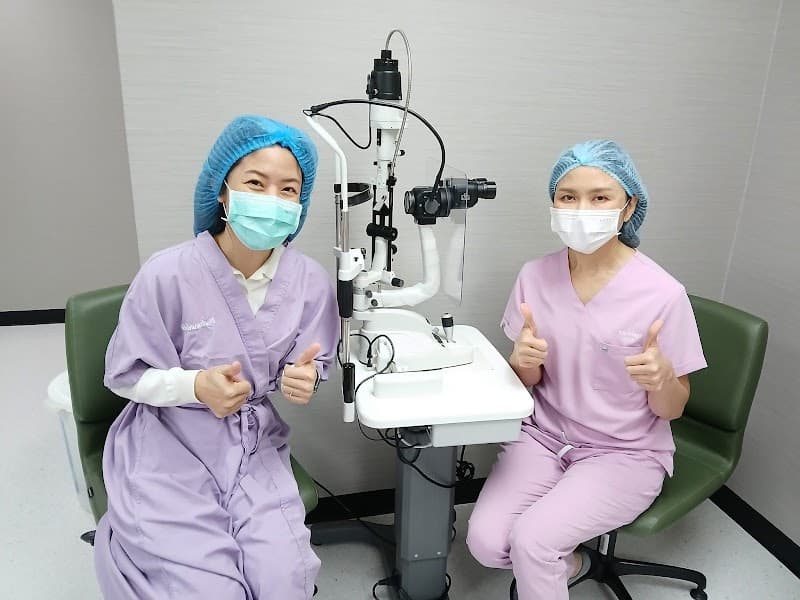 Thai Nakarin Lasik Center
