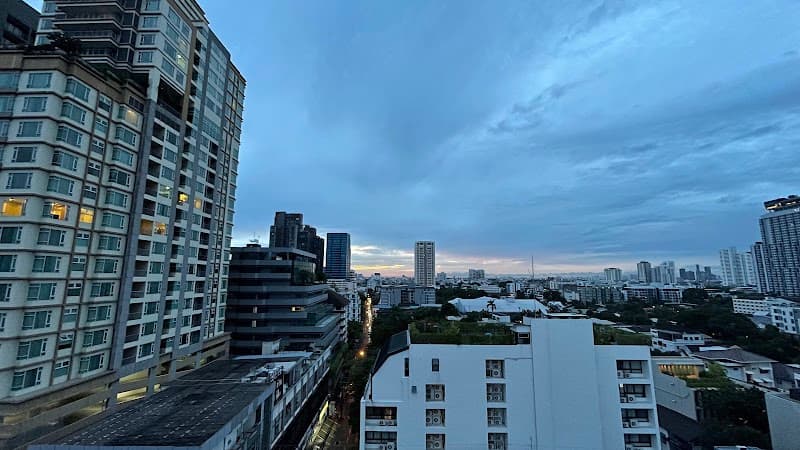 The Residence on Thonglor by UHG