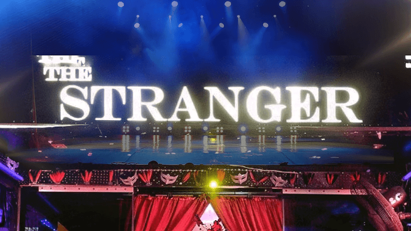 The Stranger Bar (House of Drag Queens)