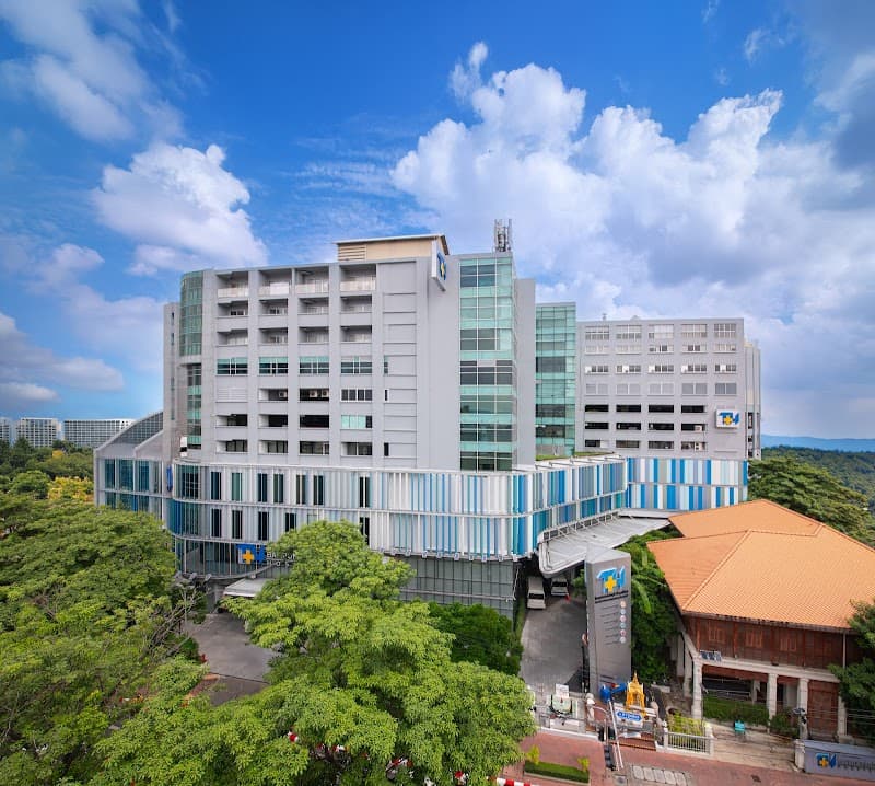Thonburi Bamrungmuang Hospital