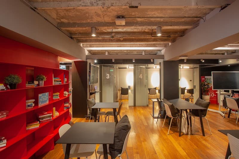 TrueSpace Siam Square Soi 2