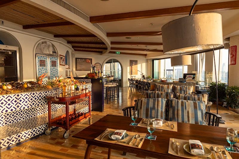 UNOMAS - Spanish Restaurant & Bar