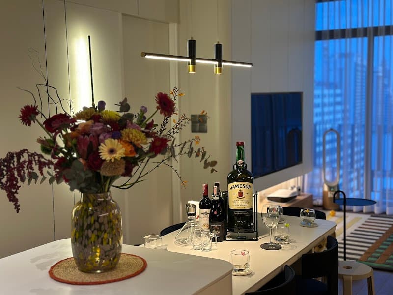 ร้านดอกไม้ UrbanFlowers Flower Shop