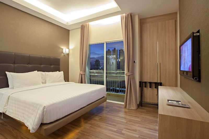 V Residence Serviced Apartment