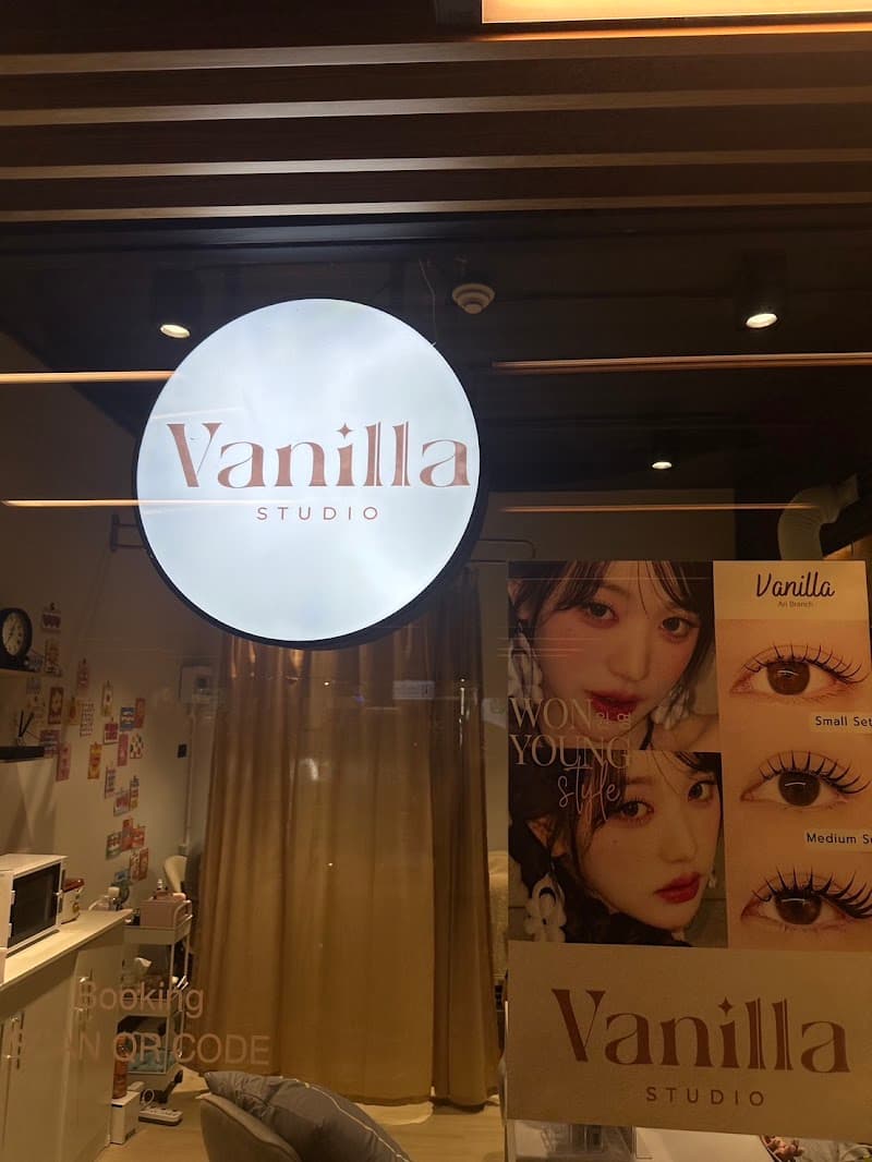 Vanilla Studio - Chong Nonsi