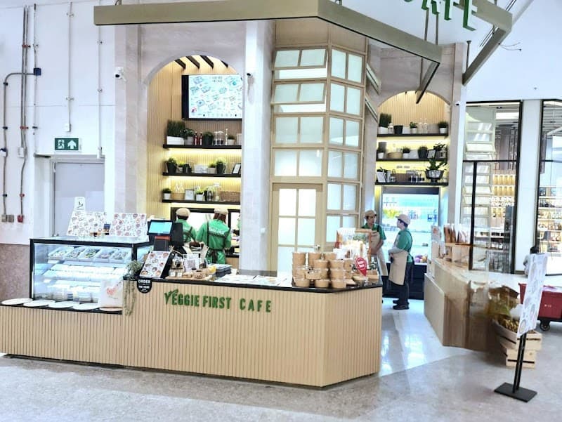 Veggie First Cafe One Bangkok