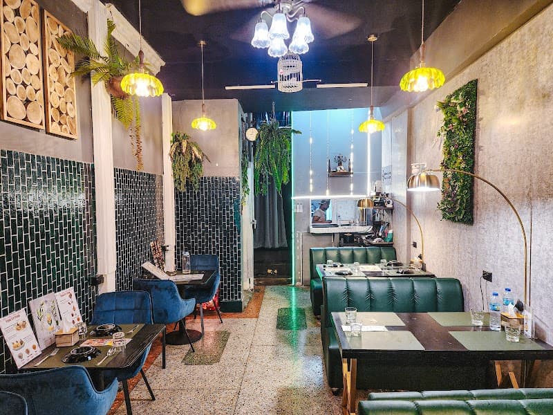 VILLA Veg & Vegan Indian Restaurant