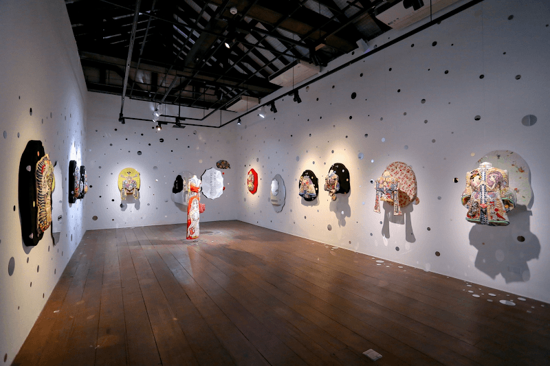 Warin Lab Contemporary