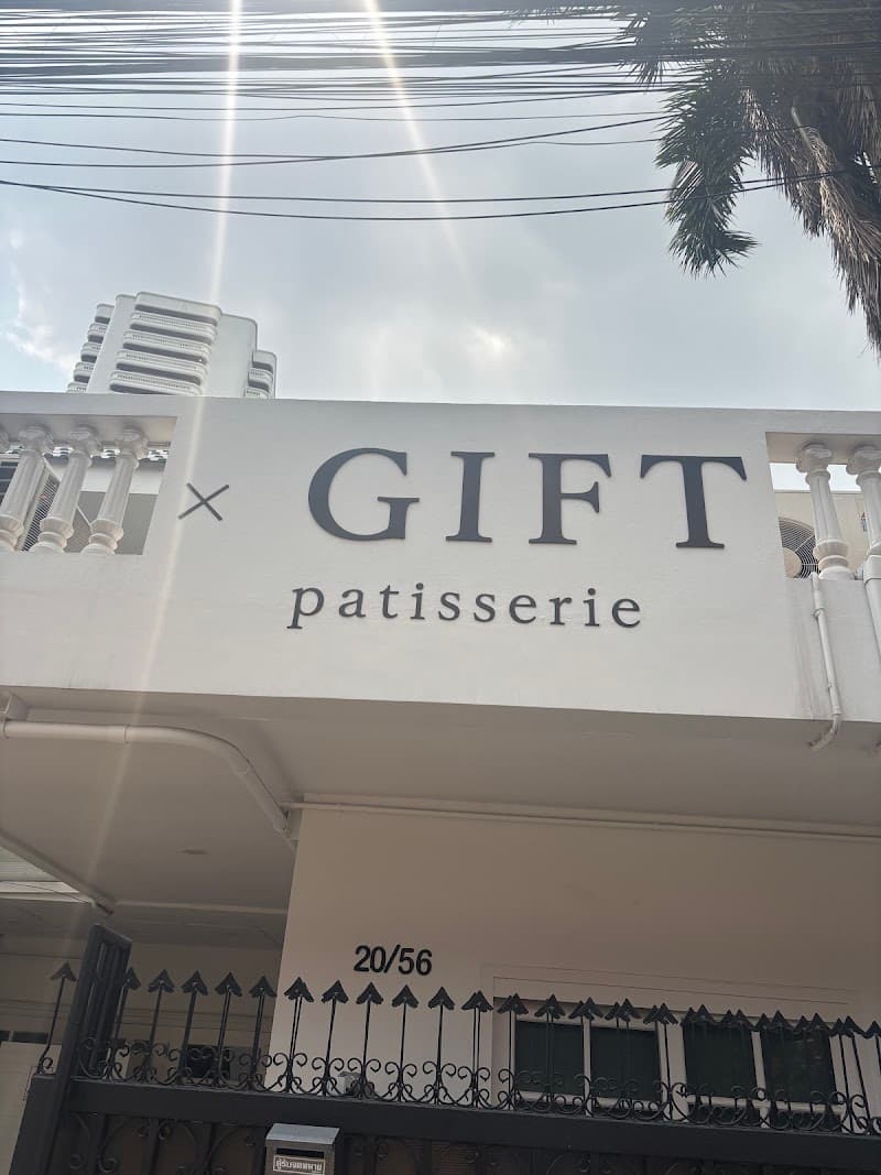 x Gift Patisserie