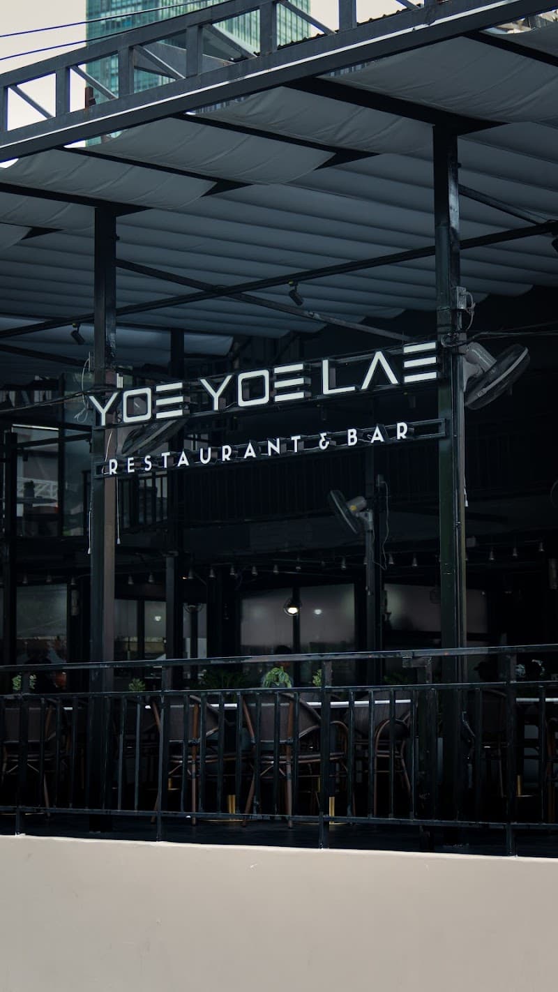 YOE YOE LAE (Restaurant & Bar)