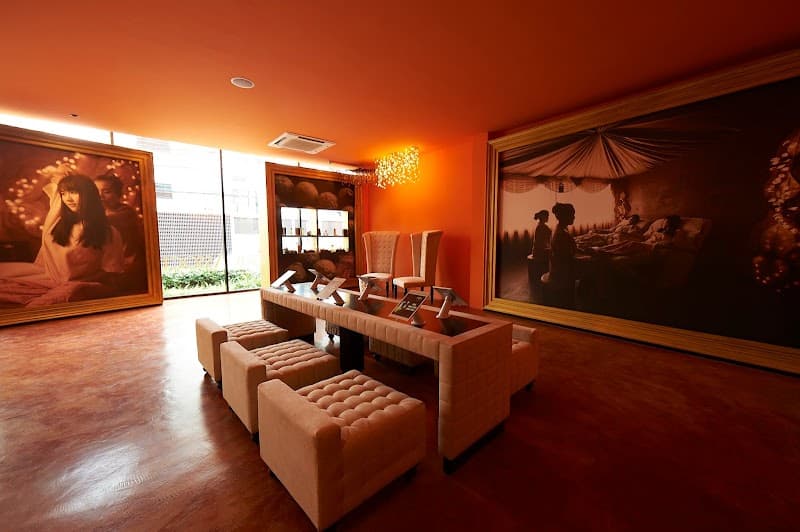 Asia Herb Association Sukhumvit 24 Phrom-Phong Shop