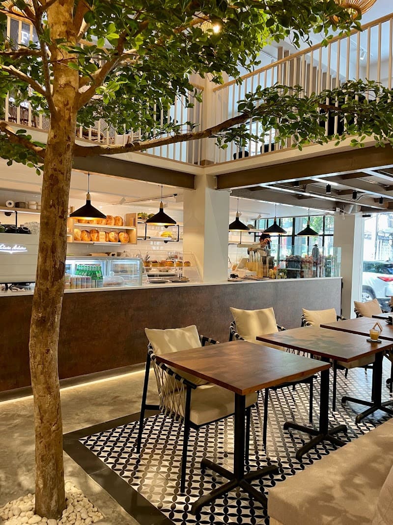 BARTELS Sathorn - Sourdough Sandwiches, Coffee & Juicery
