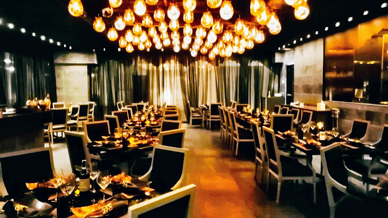 BENARES Modern Indian Cuisine Bangkok. (INDIAN RESTAURANT)