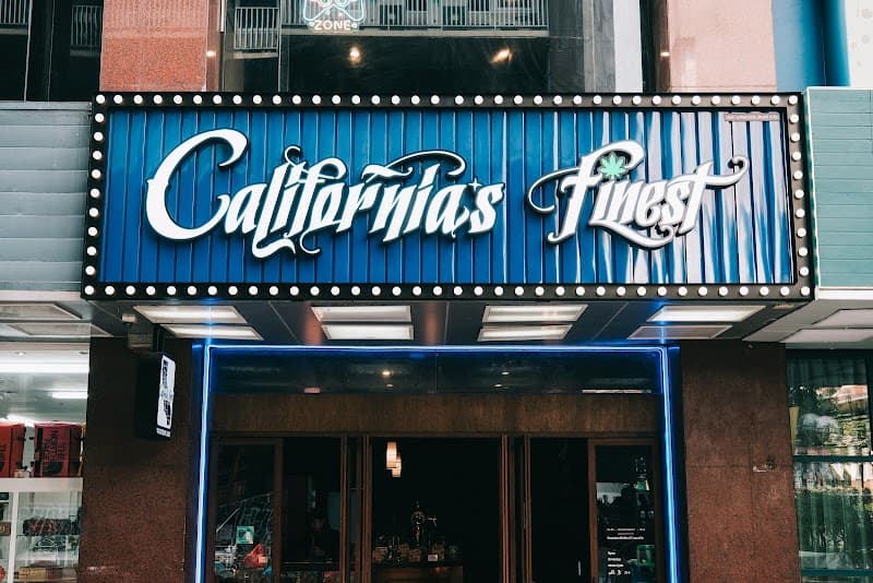 California's Finest Patpong - Bar | Dispensary | Lounge