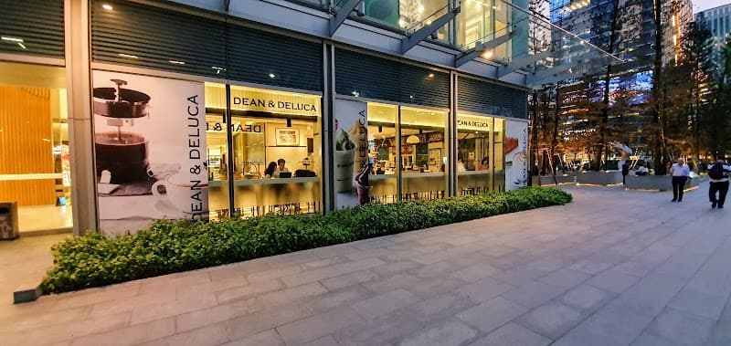 Dean & Deluca Park Ventures Building