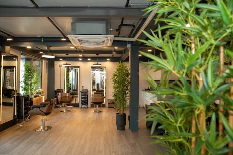 INDUSTRY DTLA Hair & Nail Salon