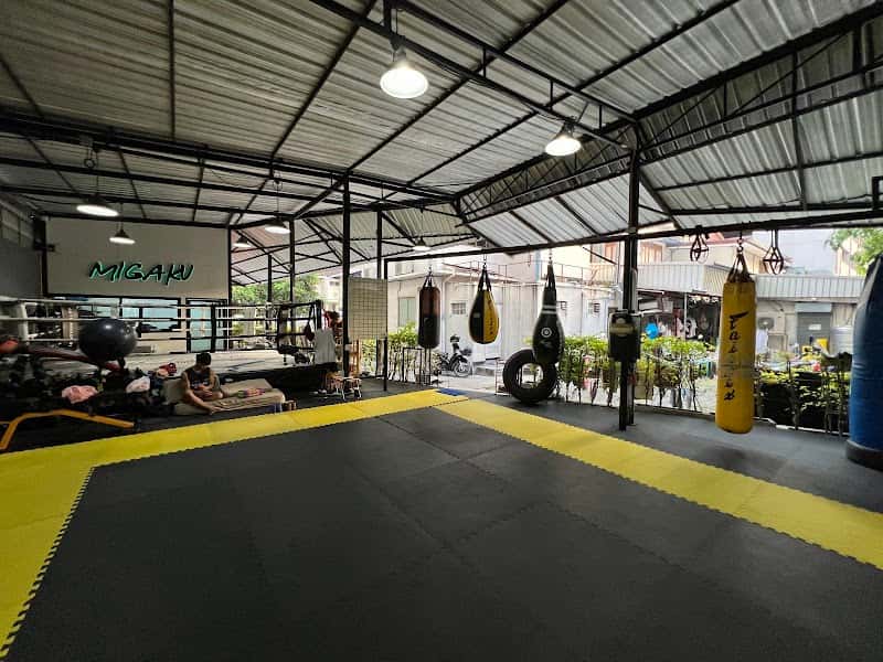 Migaku Fitness Club