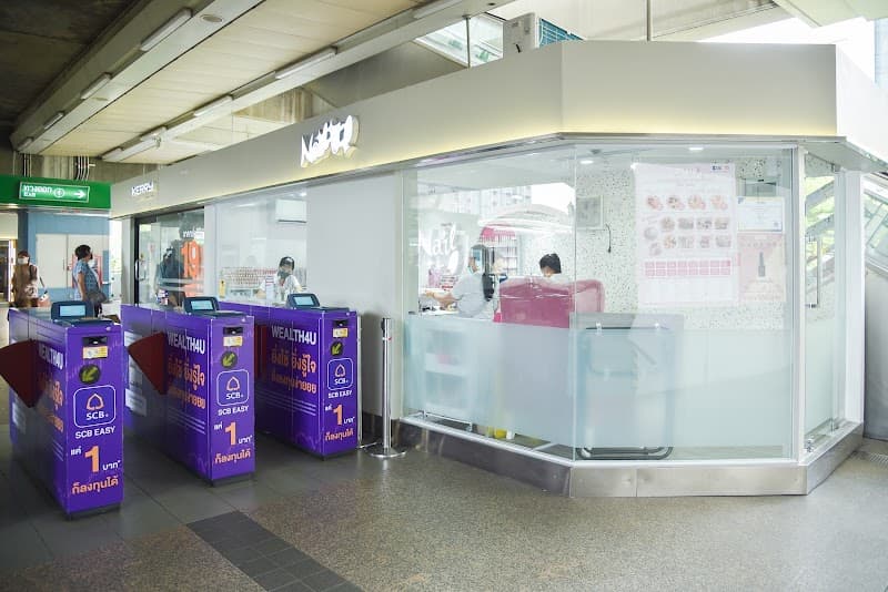 Nail it ! Tokyo BTS Onnut