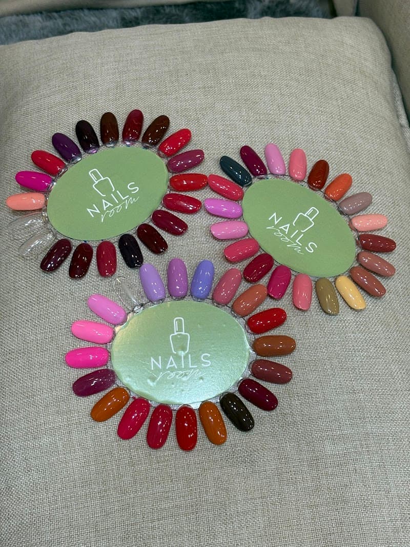 NAILS room สาขา BTS นานา