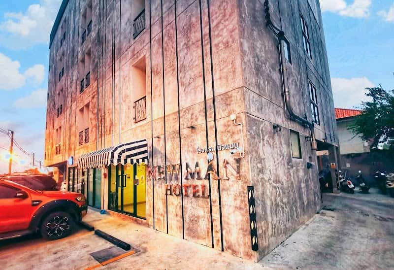 Newman Hotel