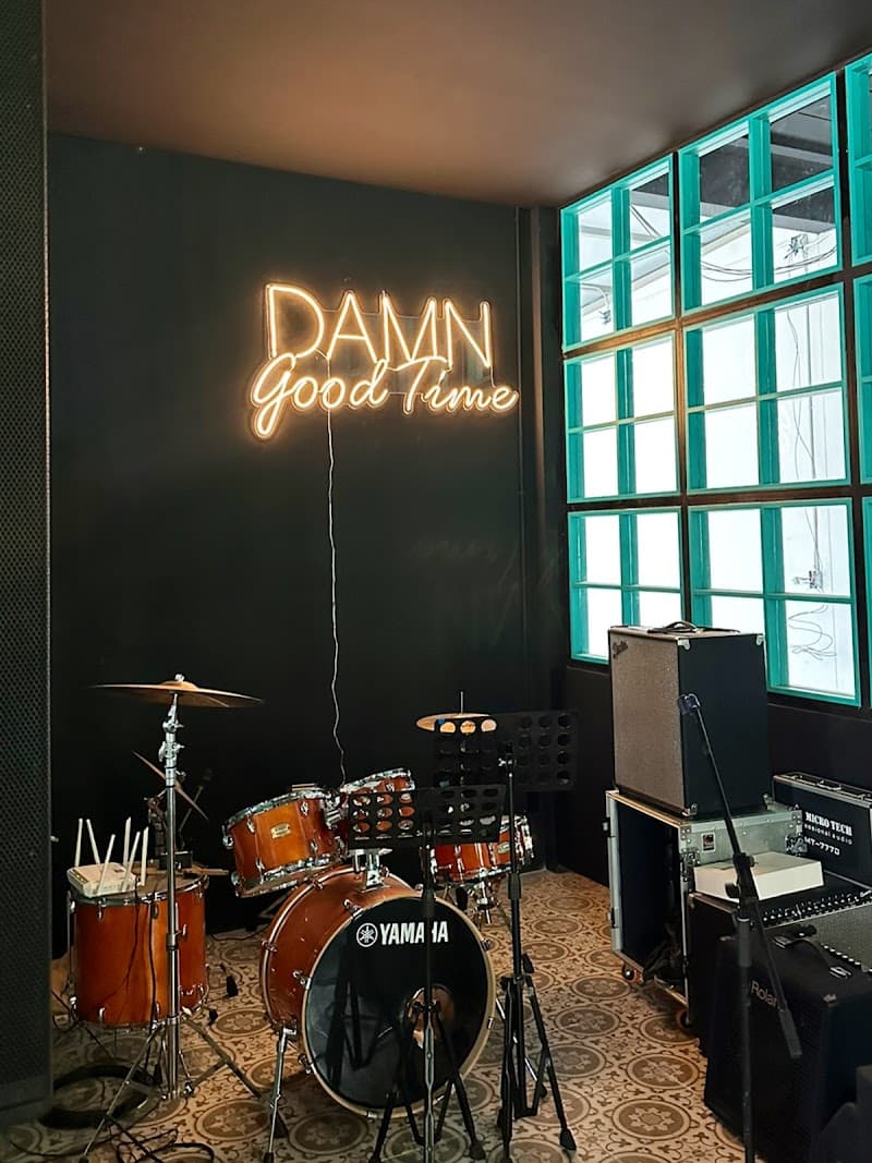 Roof 70 - รูฟ เซเว่นตี้