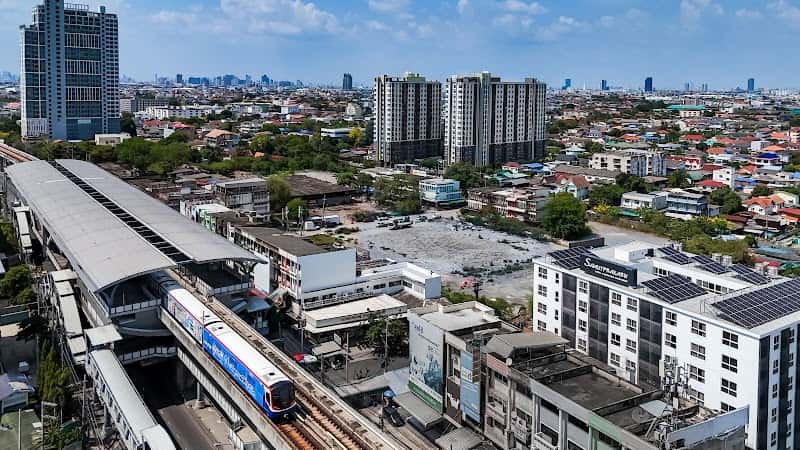 Samutprakarn Hotel & Serviced Apartment