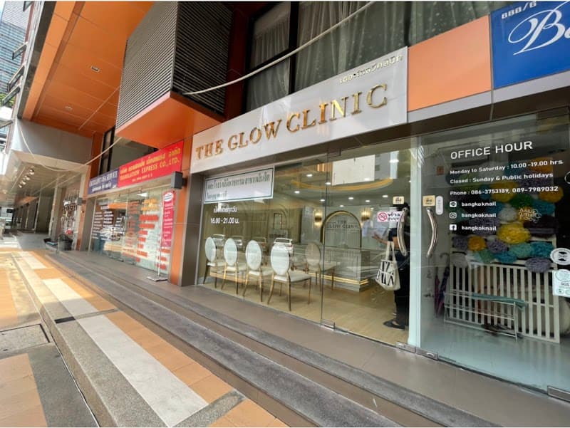 The Glow Clinic Phloenchit