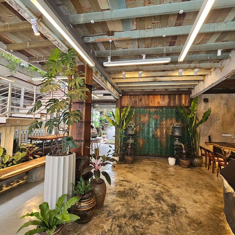 The Old School Specialty Coffee - เจริญนคร