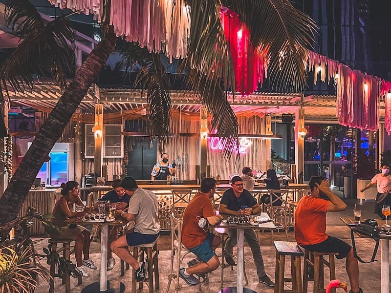 The Oyster bar x Escape Bangkok
