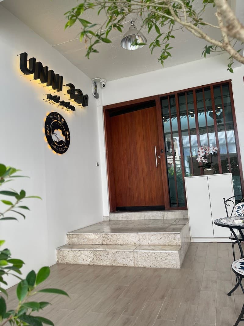 UNNI Salon(Relaxing Hair Wash)언니이발소 - Sukhumvit 38