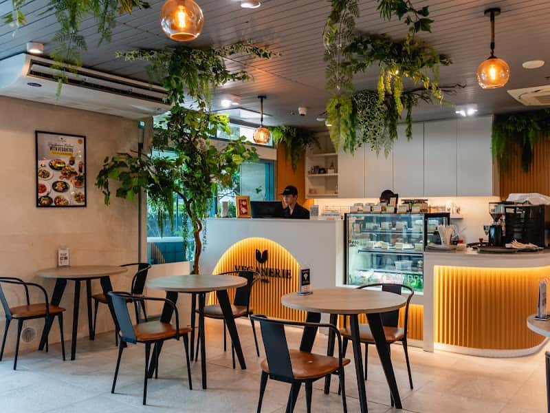 VEGANERIE Grand Palace