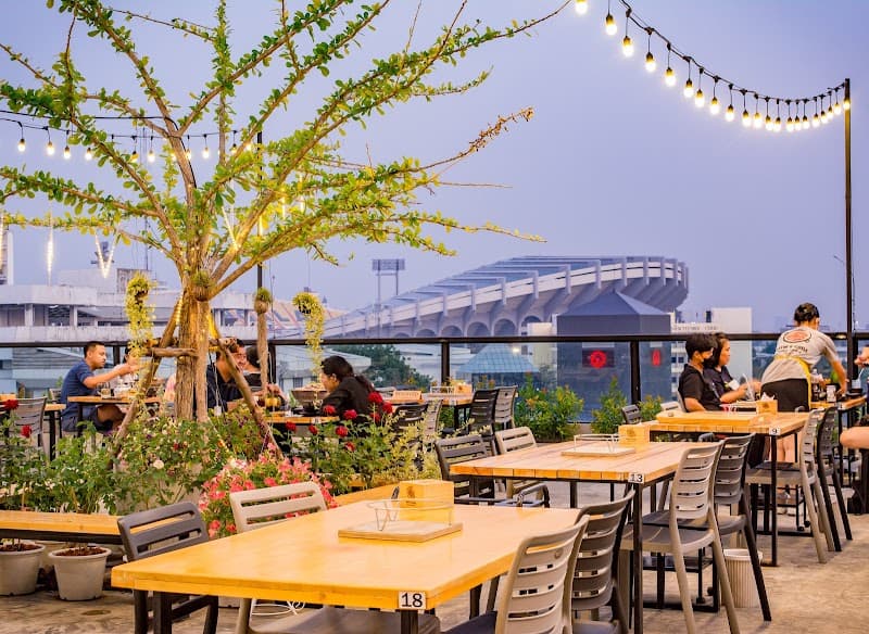 View & Grill Rooftop Bar-B-Q