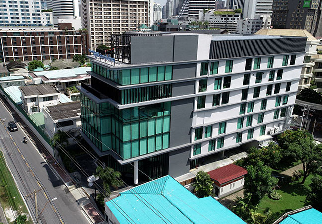 BIDH Dental Hospital โรงพยาบาลฟัน สุขุมวิท 2 — Clinics · 4.2★